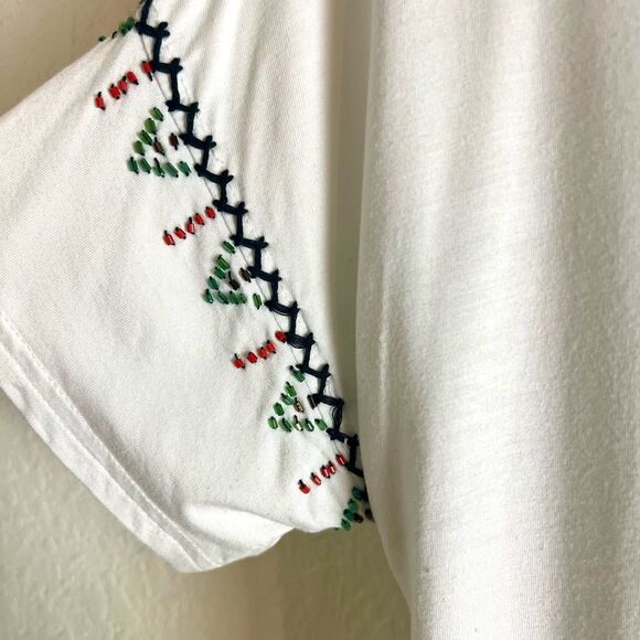 Double D Ranch White Fringe Tunic Top with Embroidery and Beads - Picture 6 of 9